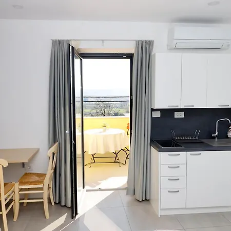 Amb Apartmaji Spodnje Skofije