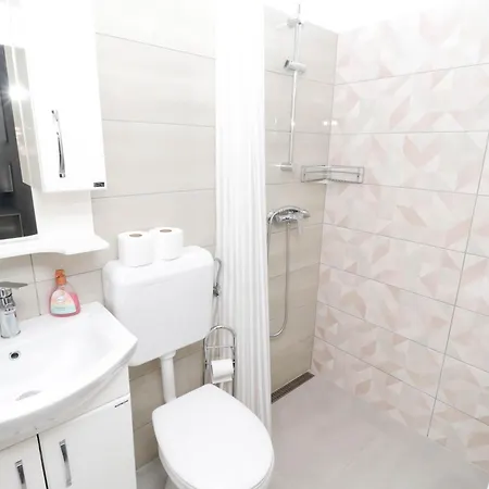 Lägenhet Amb Apartmaji