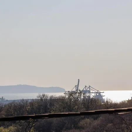 Lägenhet Amb Apartmaji