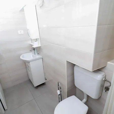 Lägenhet Amb Apartmaji